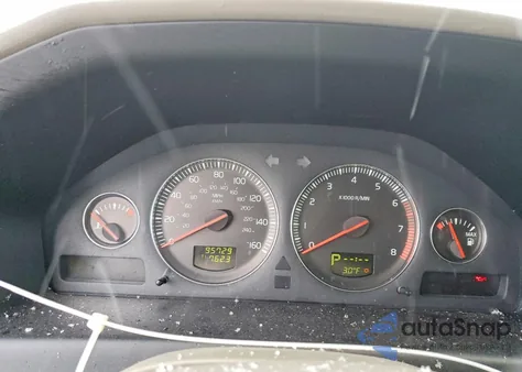 2009 Volvo V70 из США, поврежденный, VIN YV1SW612652468105